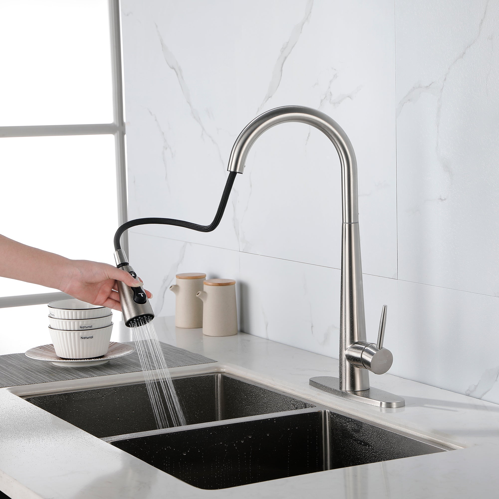 High Curvature Single Handle Kitchen Sink Faucet With Deck, Commercial Modern Stainless Steel Kitchen Faucet