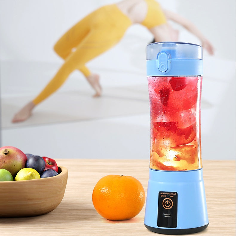Portable Smoothie Blender – USB Rechargeable Mini Juicer Cup for Travel & Gym